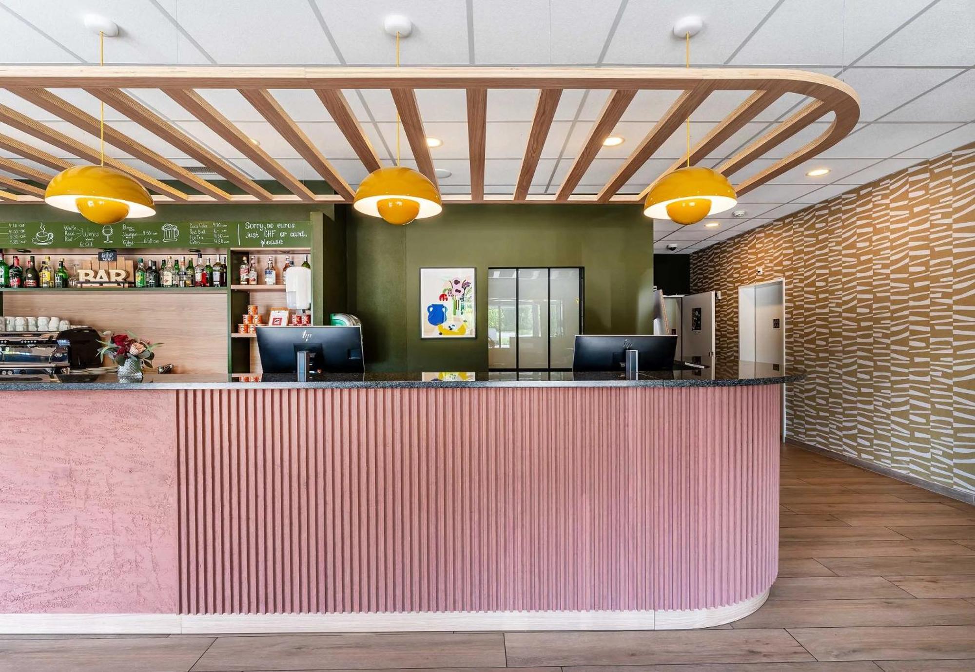 B&B Hotel Rothrist Olten 外观 照片